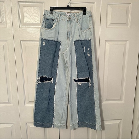 Forever 21 Denim - Forever 21 Jeans Womens 29 Light Wash Low Rise Wide Leg Patchwork Distressed